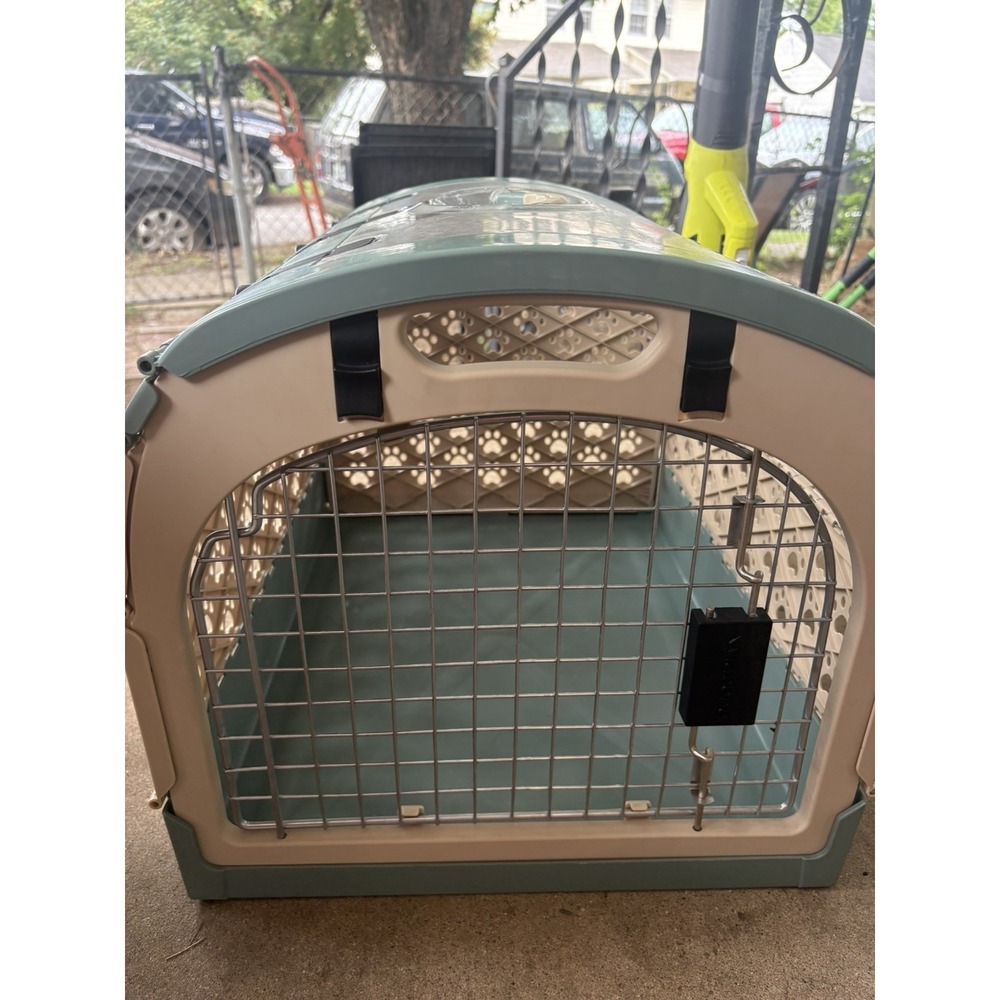 NylaBone CozyTime Fold-Away Pet Home and Carrier. Discontinued Rare Find
